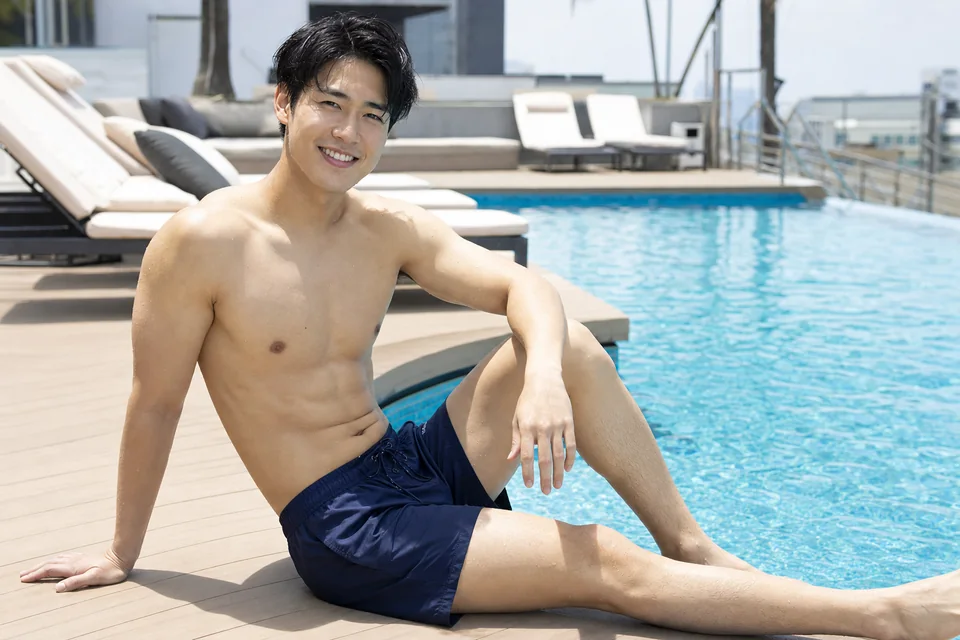 男磨きを始める男性のイメージ